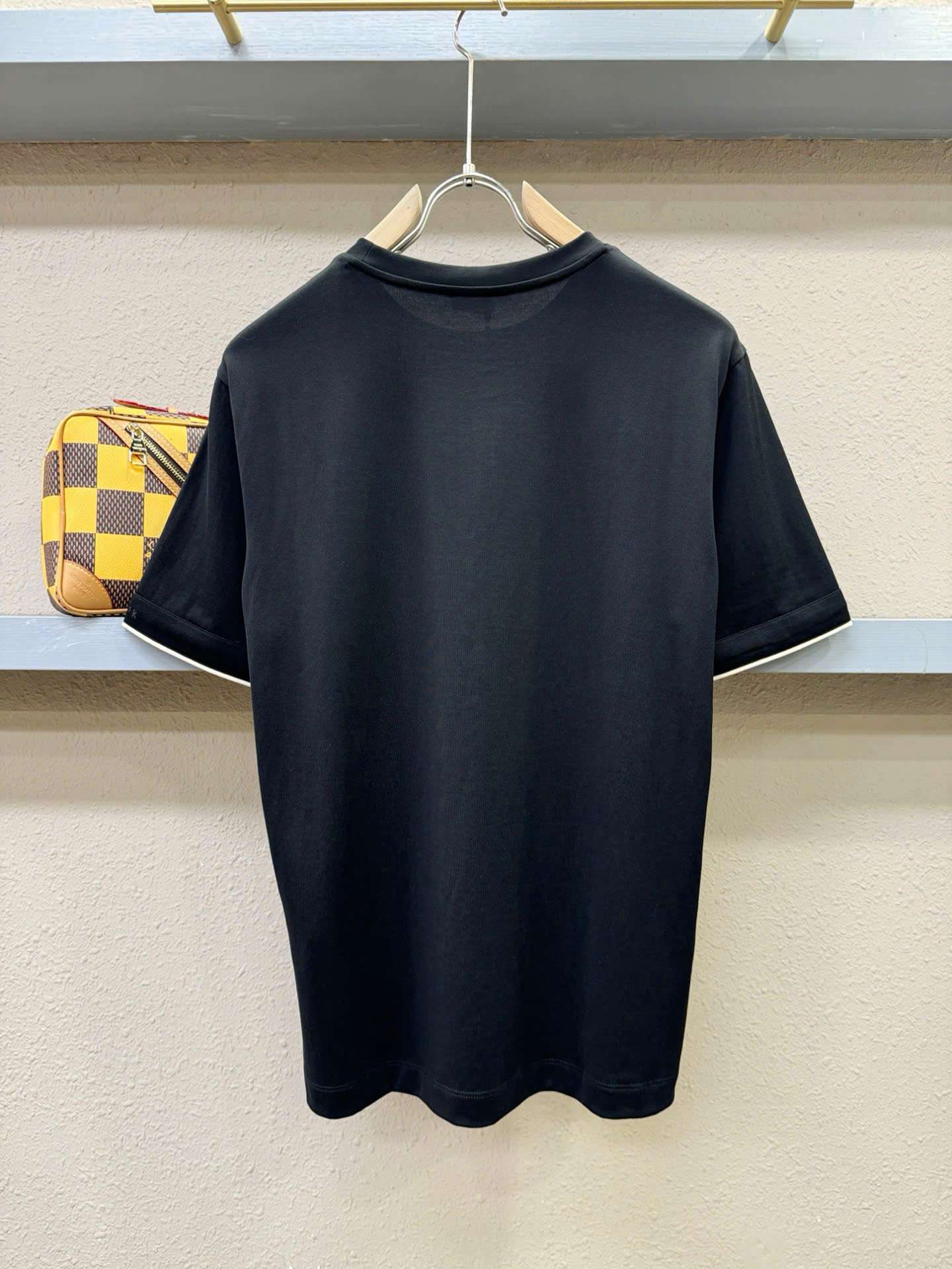 몽클레르 소매 자수 로고 남성 반팔티