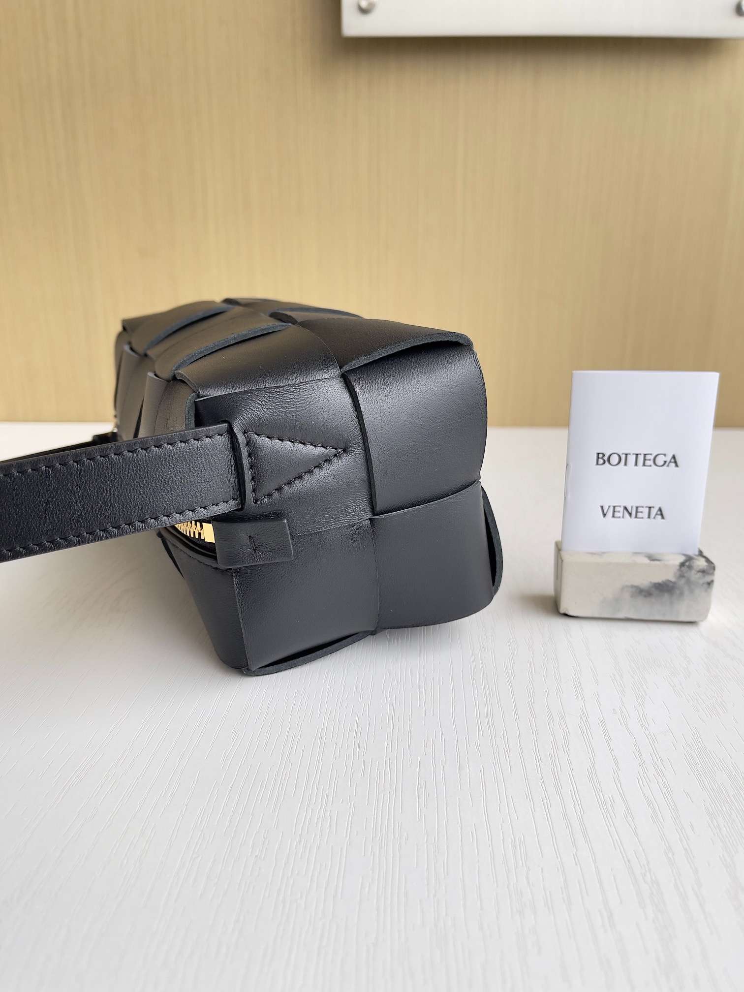 보테가 Brick Cassette 여성 숄더백