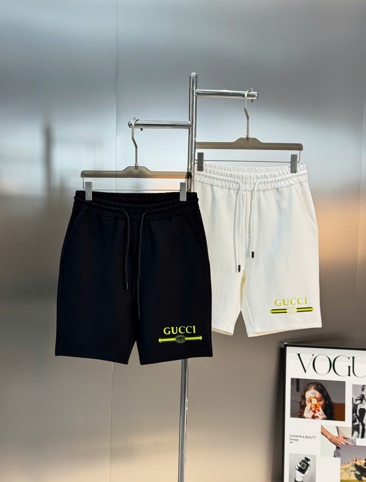 구찌 클래식 로고 남성 반바지