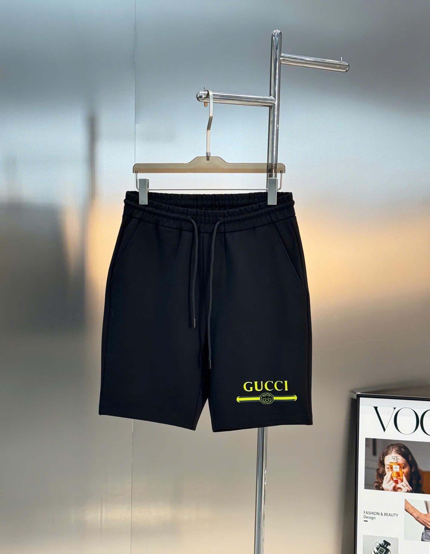 구찌 클래식 로고 남성 반바지