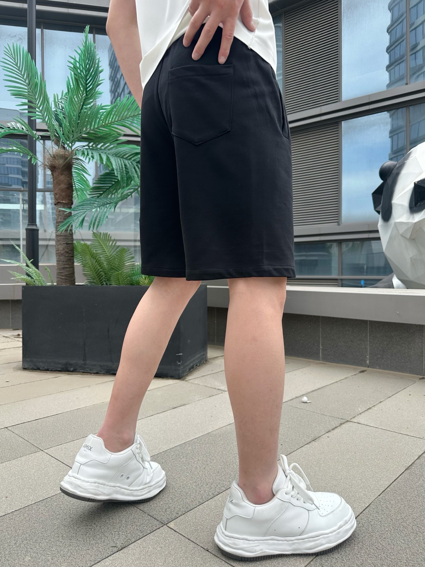 프라다 클래식 로고 반바지