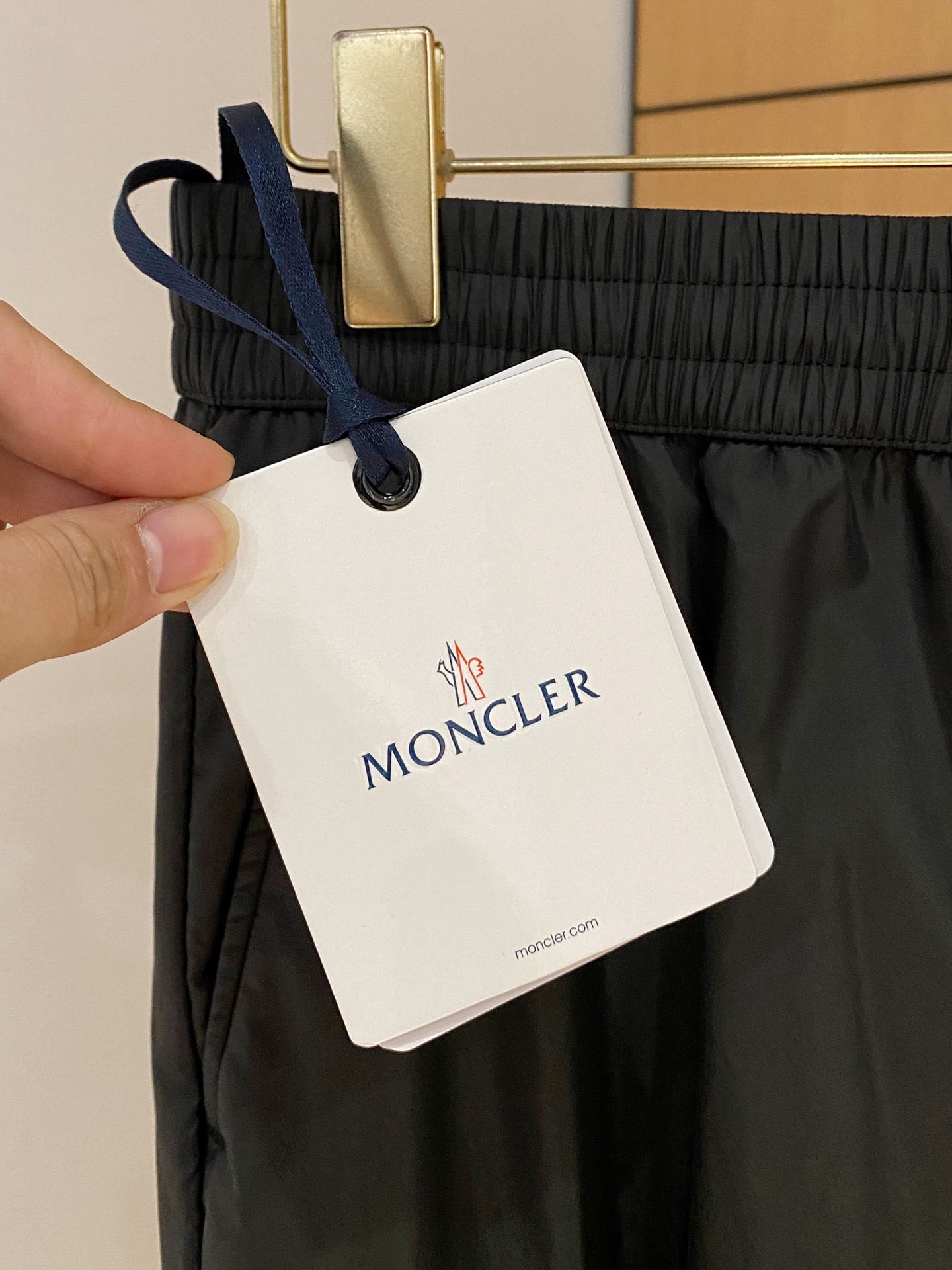 몽클레르 브랜드 로고 남성 하의