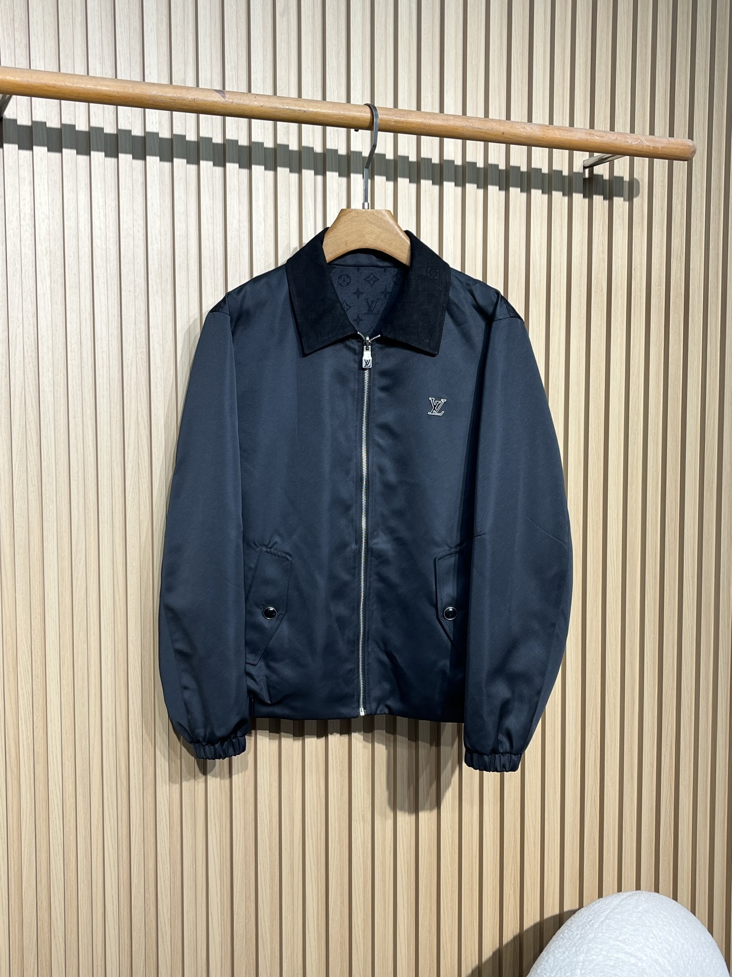루이비통 소매 로고 남성 자켓