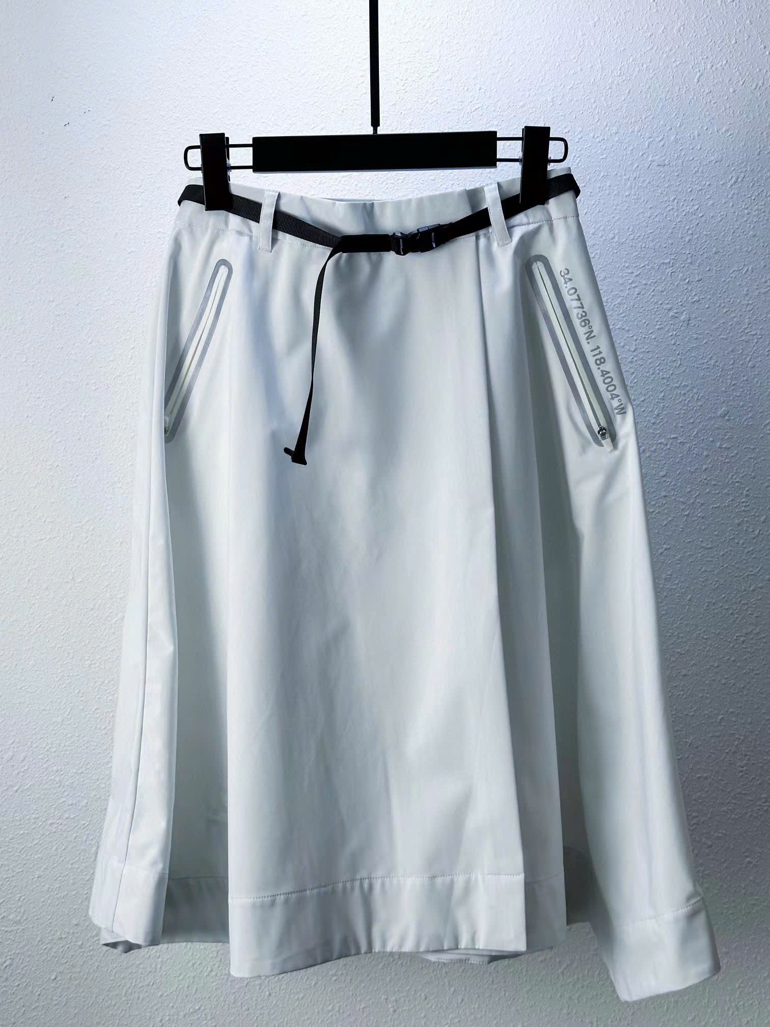 지포어 브랜드 로고 골프 치마