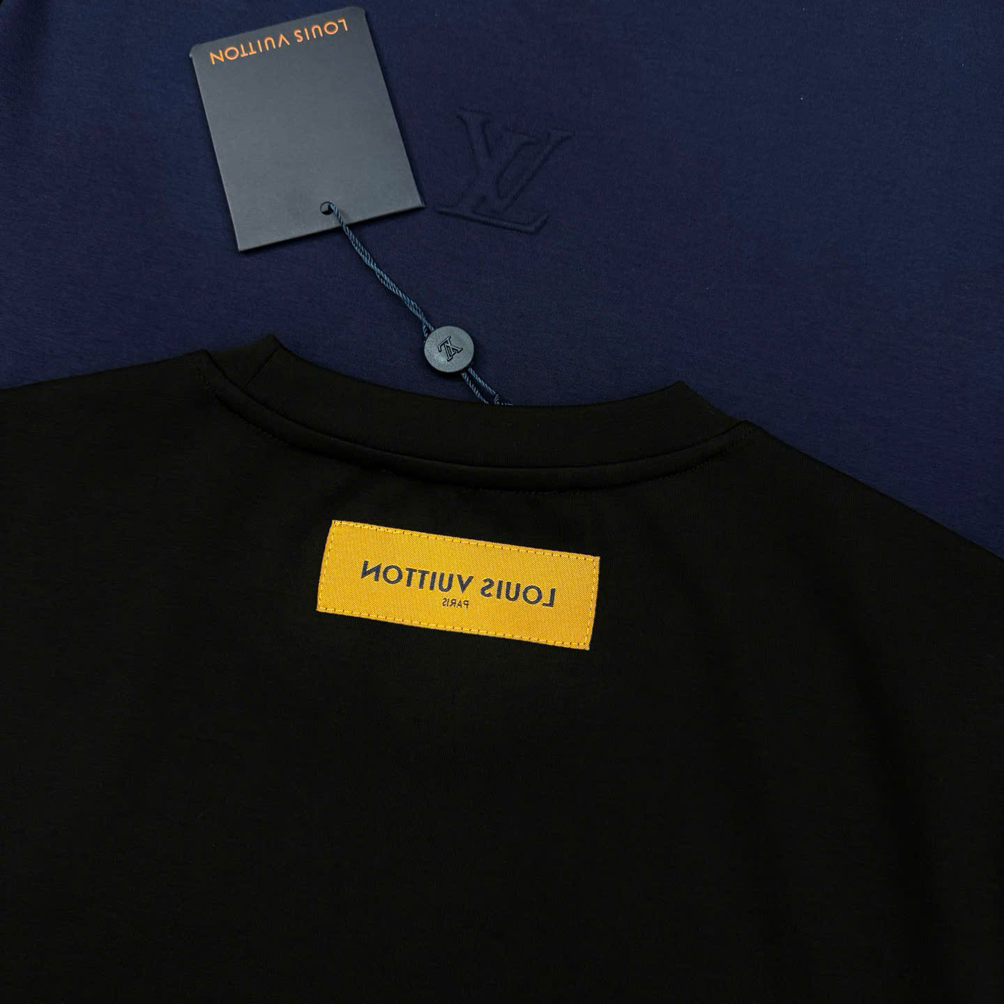 루이비통 3D 로고 남성 반팔티 (4컬러)