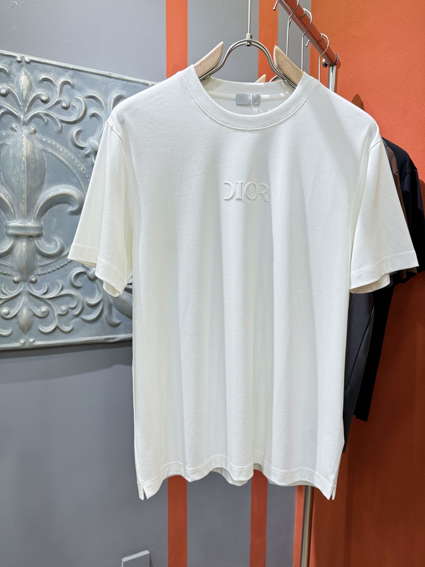 디올 DIOR 로고 남여공용 반팔티 (4컬러)